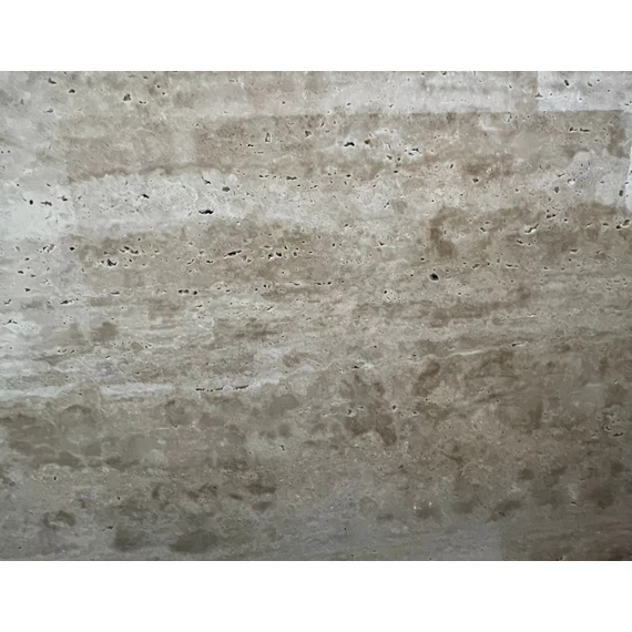 Travertine Wallnut (tömítetlen)